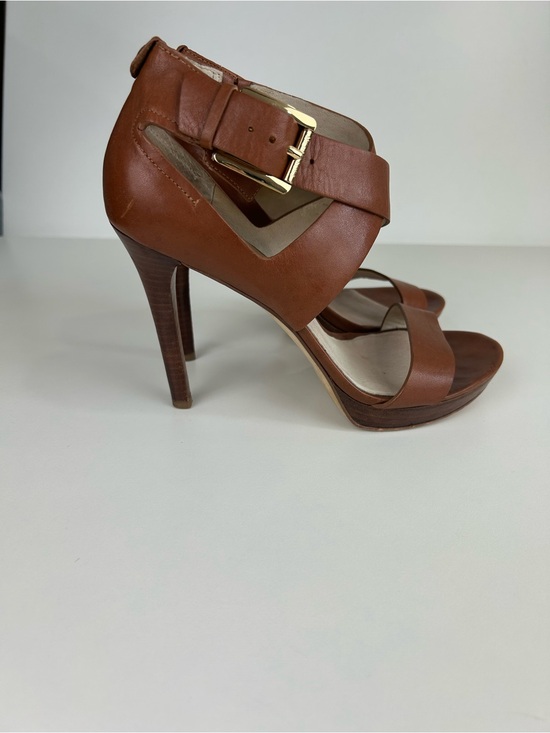 Michael Kors Shoes - MICHAEL KORS BROWN NEUTRAL STRAP HIGH HEELS SIZE 8.5